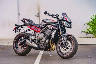 2021 Triumph Street Triple R