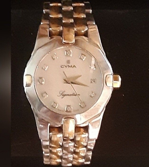 CYMA SIGNATURE M.O.P. DIAMOND DIAL WOMANS WRISTWATCH QUARTZ 2 Tone
