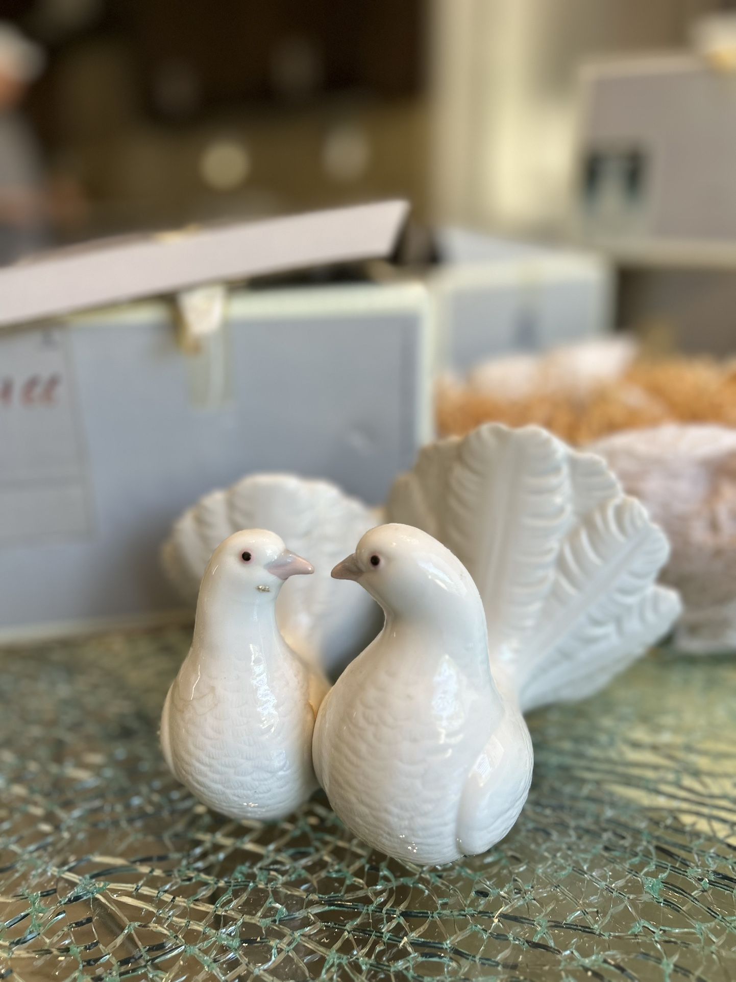 Lladro Couple Doves