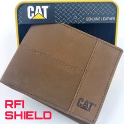CAT Caterpillar Men's GENUINE LEATHER RFID BIFOLD WALLET Tan in GIFT TIN
