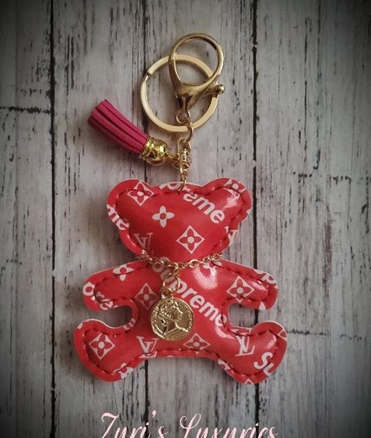 Red LoVe Bear Keychain