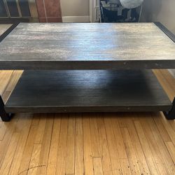 🪑 2-Tier Industrial Coffee Table – Dark Gray Wood & Black Metal – 4 ft