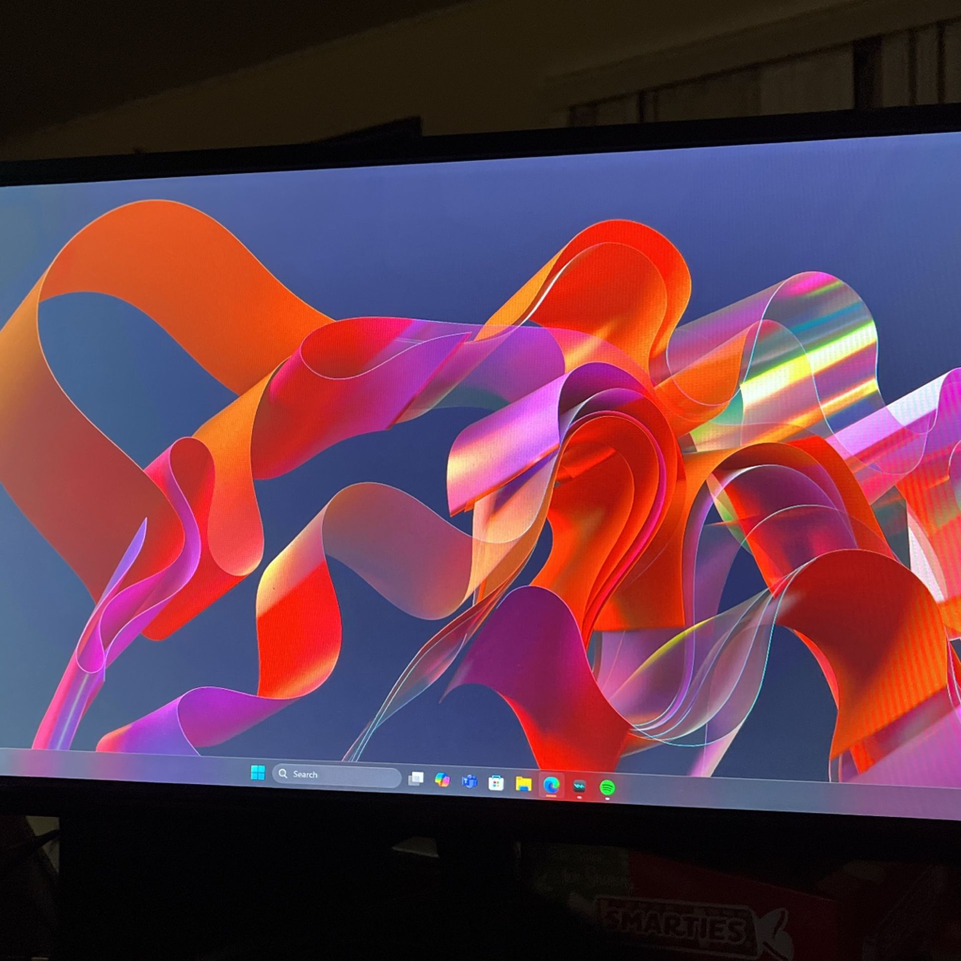 Onn. Monitor