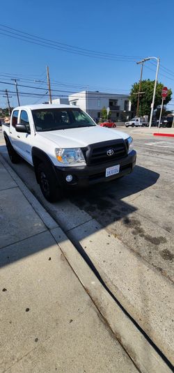 2008 toyota tacoma clean title