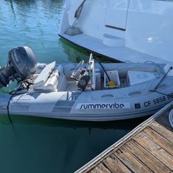 Dinghy / Tender 