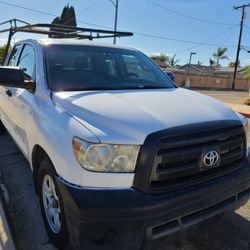 2013 Toyota Tundra 4x4 8 Ft Bed 