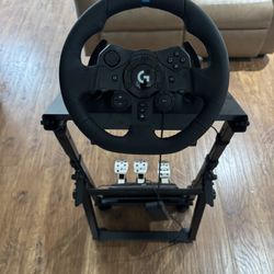 Racing Gaming Set Up 