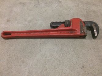 pipe wrench big