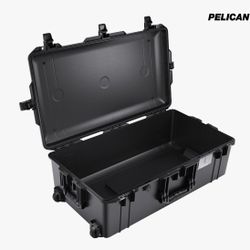 Pelican Air 1615