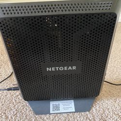 Netgear AC1900 Wifi Cable Modem Router