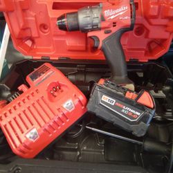 Hammer Drill/Driver 2904-20