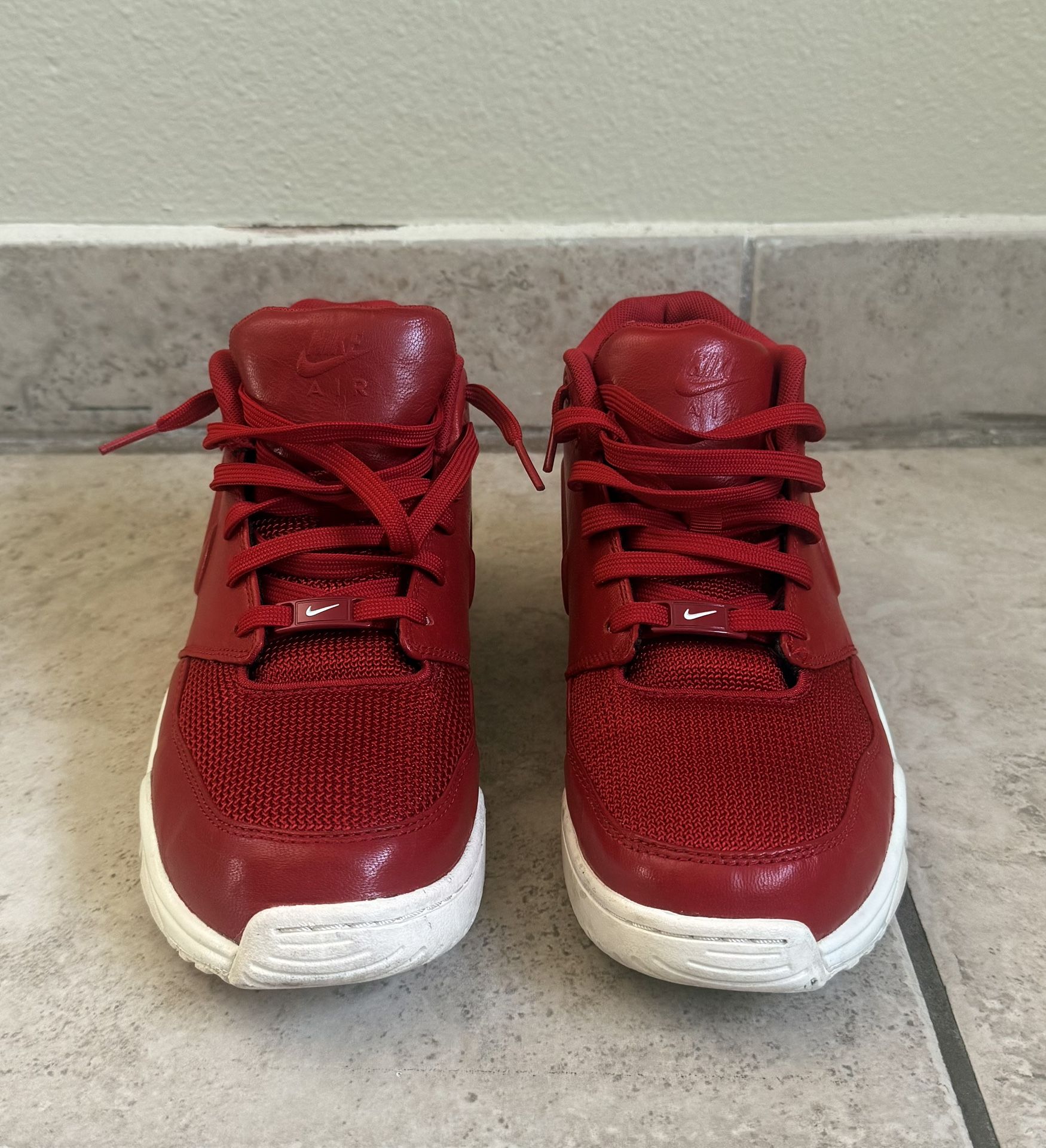 Nike Air Entertrainer $50 obo.