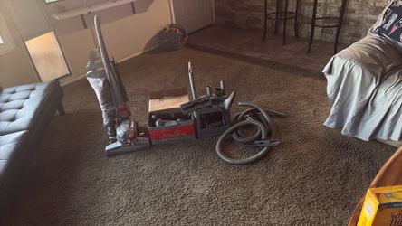 Vacuum/ Cleaning Supplies