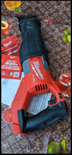 Milwaukee
M18 FUEL 18V Lithium-Ion Brushless Cordless Super SAWZALL Orbital Reciprocating Saw (Tool-Only)
