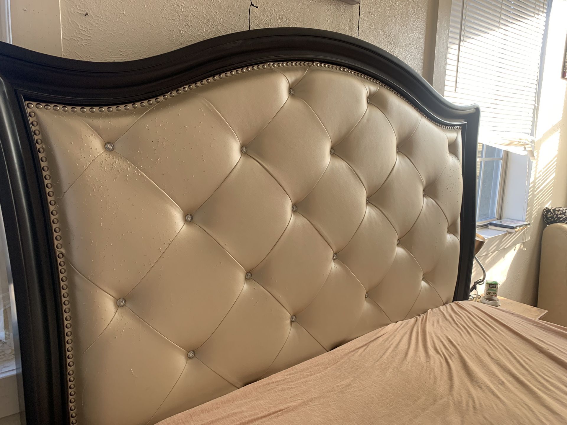 Queen Bed Frame (Mattress not included)