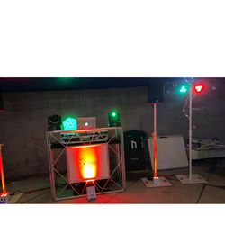 ✔️dj superstar  ✔️✔️audio e iluminación  y buen ambiente