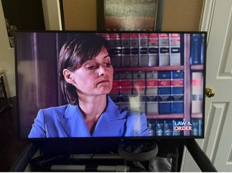 SCEPTRE 50 inch TV