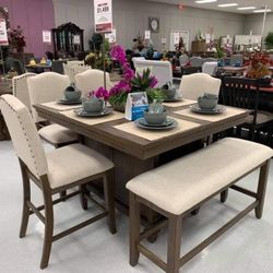 Regent Grayish Brown Counter Height Set / Dining table and Chairs 