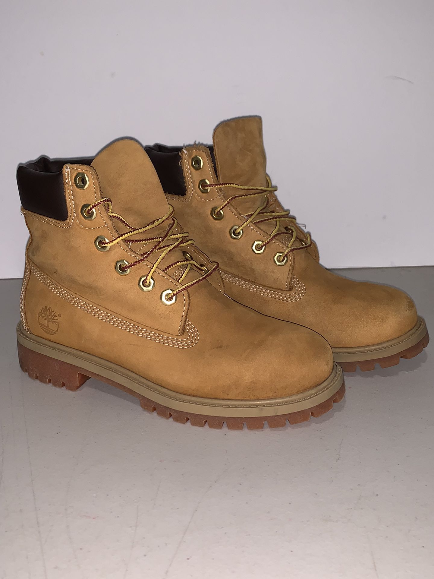 Timberland 12909 Junior’s 6" Premium Waterproof Boots Wheat Nubuck Size 4