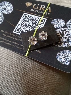 4 ct earings