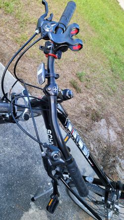 Schwinn Midmoor 29 Wheel L Size Great Condition Bike for Sale in