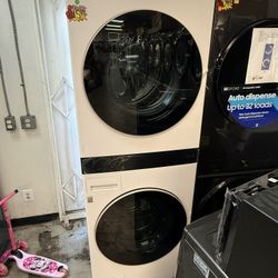 LG Smart Washer And Dryer Set