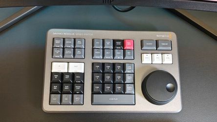 Blackmagic Design Davinci Speed Editor