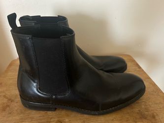 Black Leather Chelsea Boots
