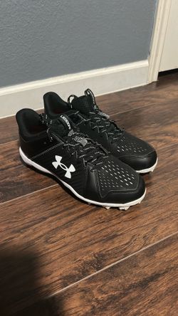Under Armor Leadoff Low baseball cleats