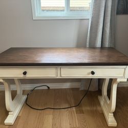 White Wood Desk