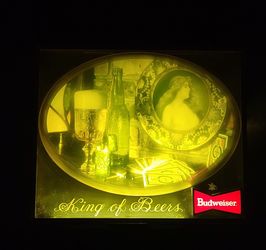 Vintage Budweiser King of Beers 3D Bubble Lighted Sign