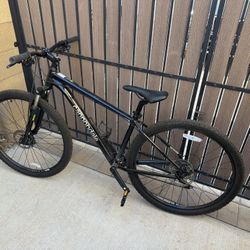 Cannondale His And Her Bicycles M And S