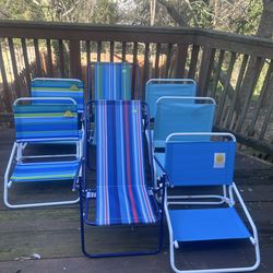 SET OF 7 RANDOM BEACH 🏖️ CHAIRS