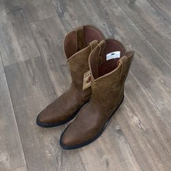 Justin Cowboy boots