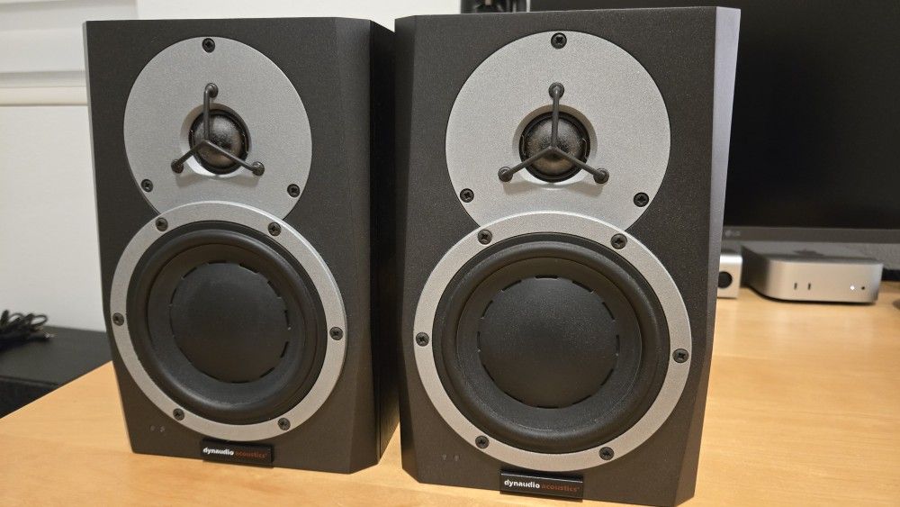 Dynaudio BM5A Compact Professional Studio Monitors - Pair