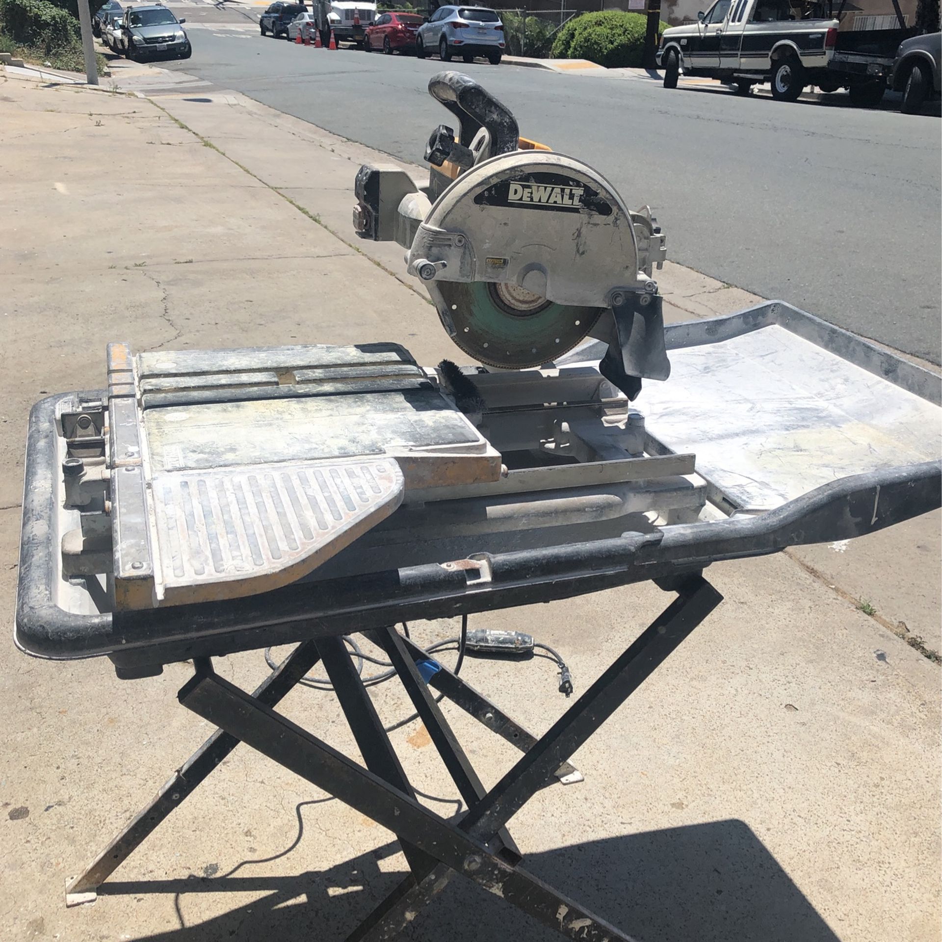 Dewalt Tile Saw for Sale in San Diego, CA OfferUp
