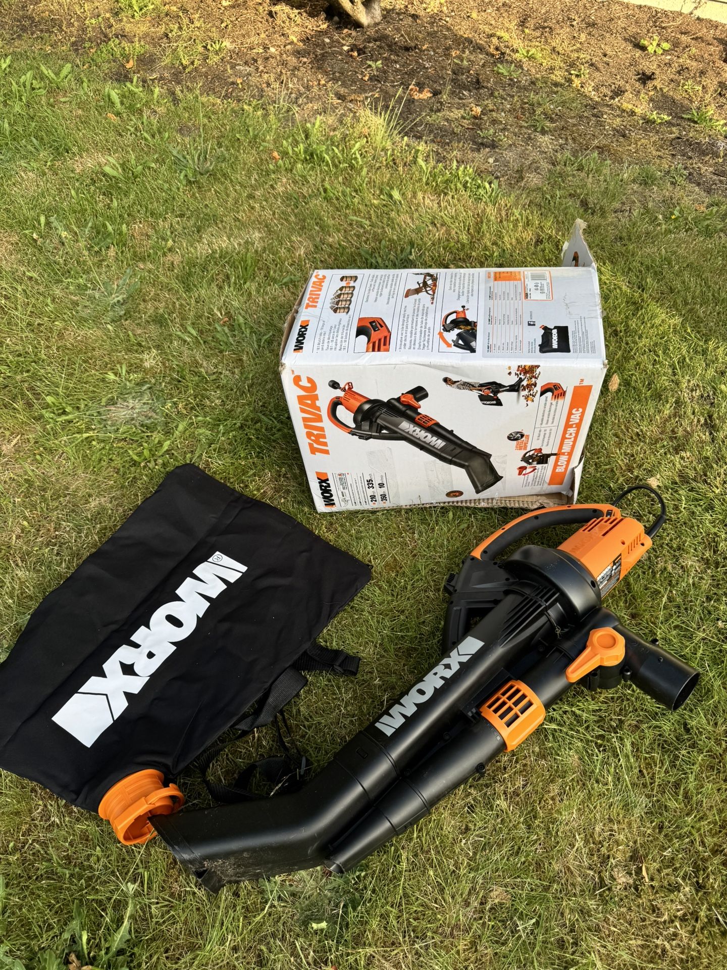 WORX 12 Amp Trivac 3-in-1 Electric Leaf Blower/Mulcher/Vacuum WG509 Metal Impeller for Fine Mulching