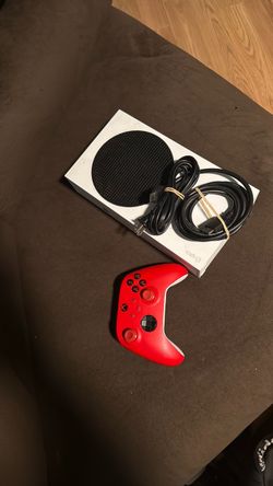 Xbox Series S Console with Red Controller cash preferred