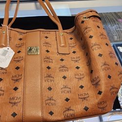 MCM PURSE 