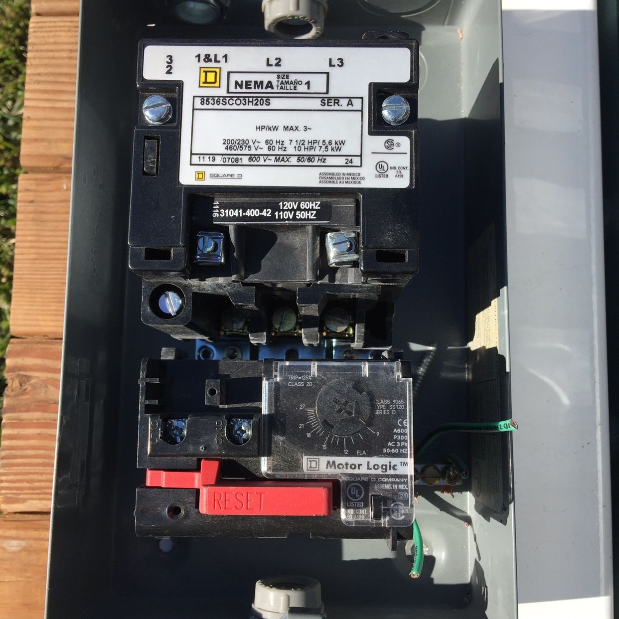 Nena 1 Motor Starter- Square D- 8536SCO3H20S W/Motor Logic Overload Relay