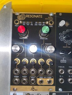 Resonate rings clone eurorack
