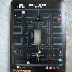PacMan Light Switch Cover