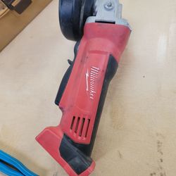 M18 Milwaukee Grinder