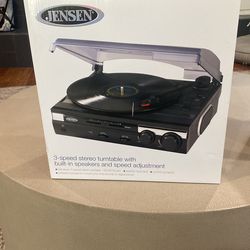 JENSEN STEREO TURNTABLE