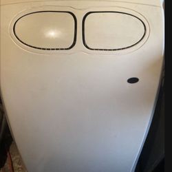 Soleus 9,000 BTU Portable Air Conditioner 