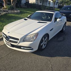 2015 Mercedes SLK250 WITH  66K