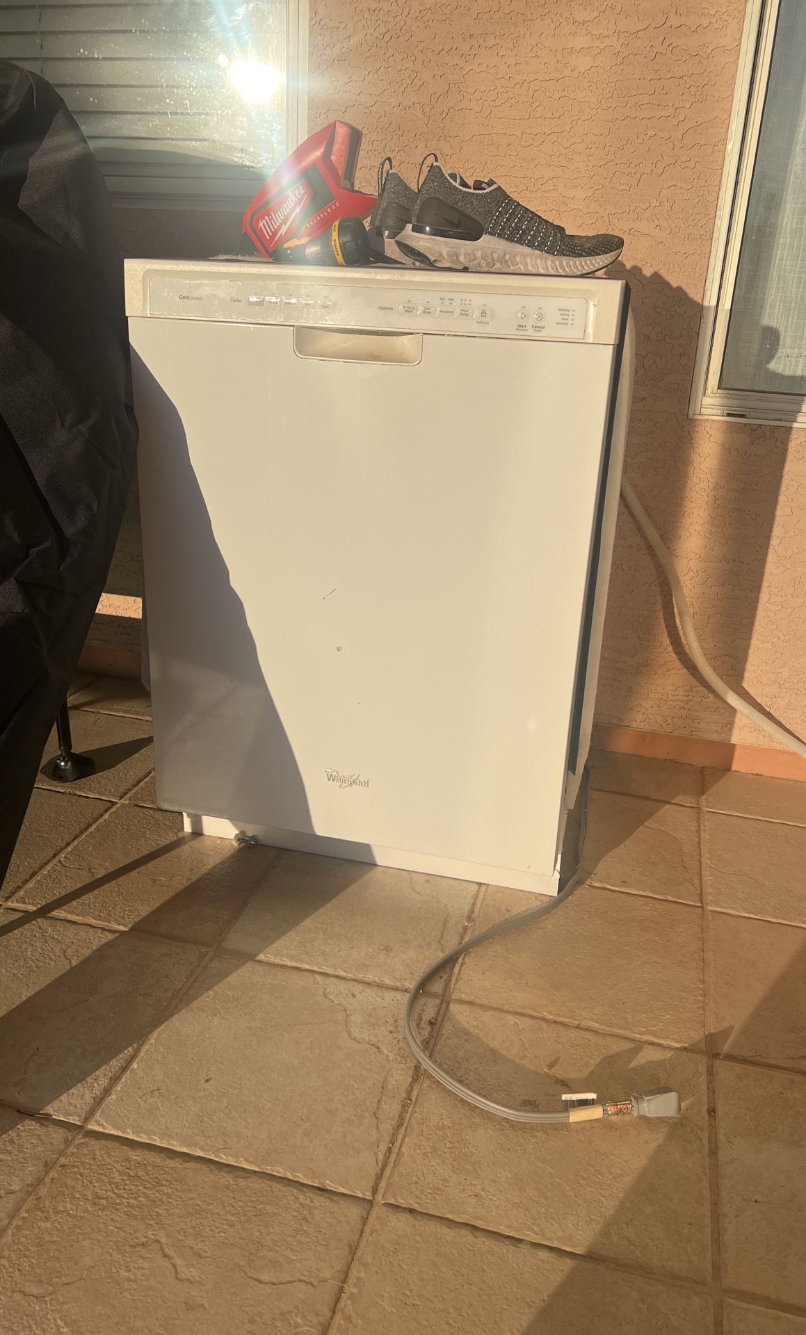 Whirlpool Dishwasher