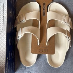 Birkenstock Sandals Size 7 White