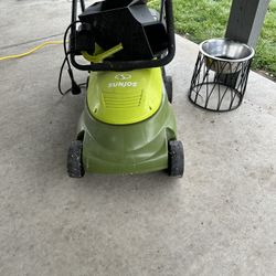 Sun Joe Electric Lawnmower 