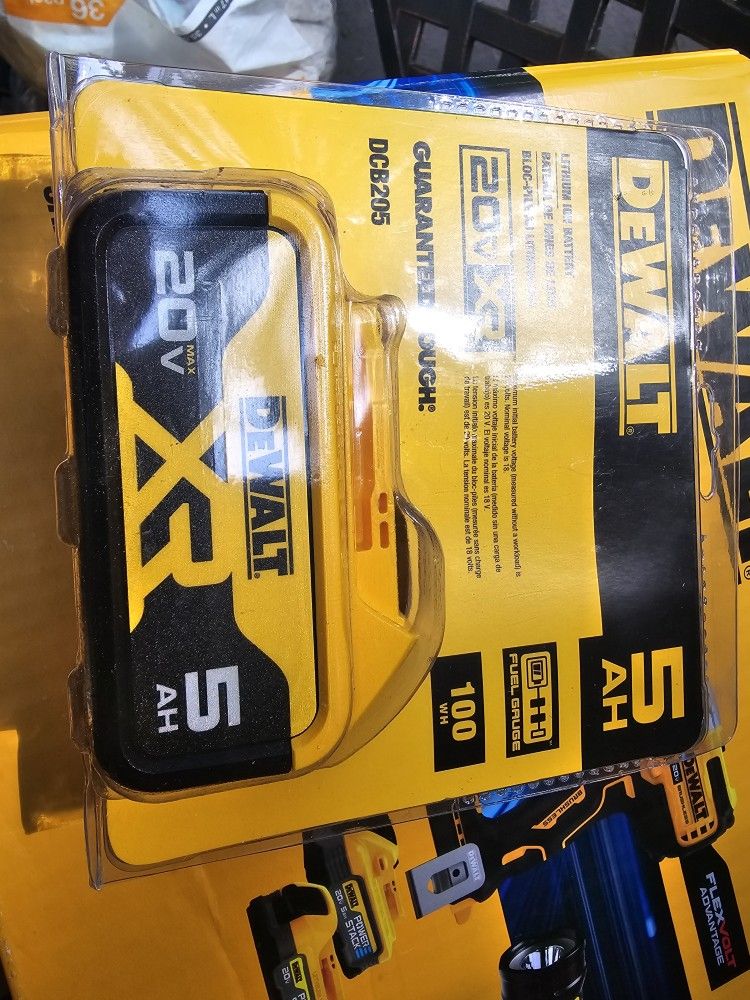 Dewalt 5ah XR Battery